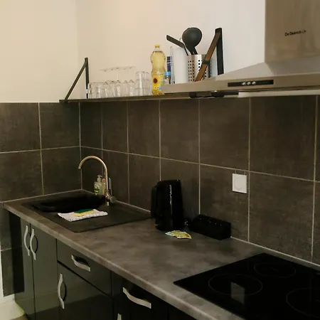 Apartment Superbe T1 Proche Du Lac, Confort *
